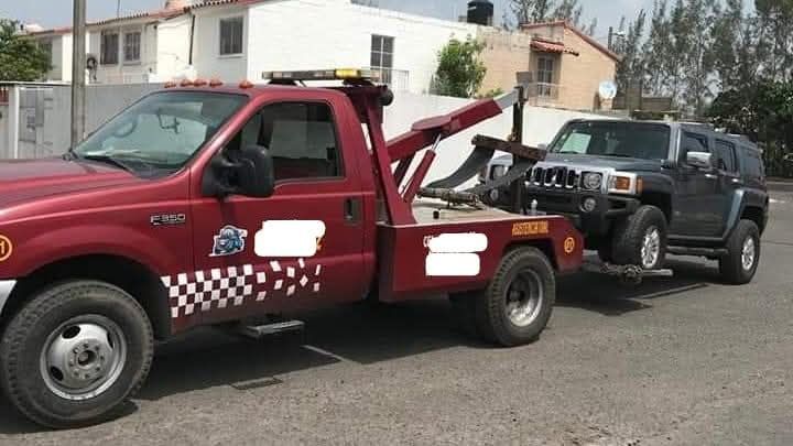 Es verdad, se prohíben los arrastre de grúa por cualquier motivo:&nbsp;Ahued