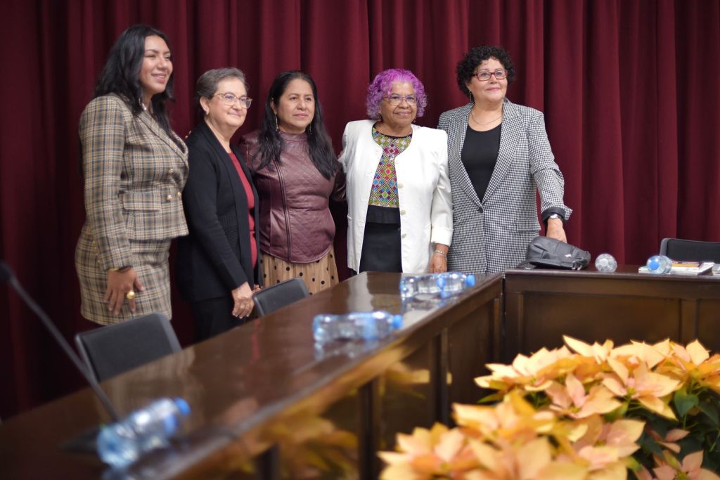 Presentan en el Congreso de Veracruz el libro “Primavera&nbsp;comunitaria”