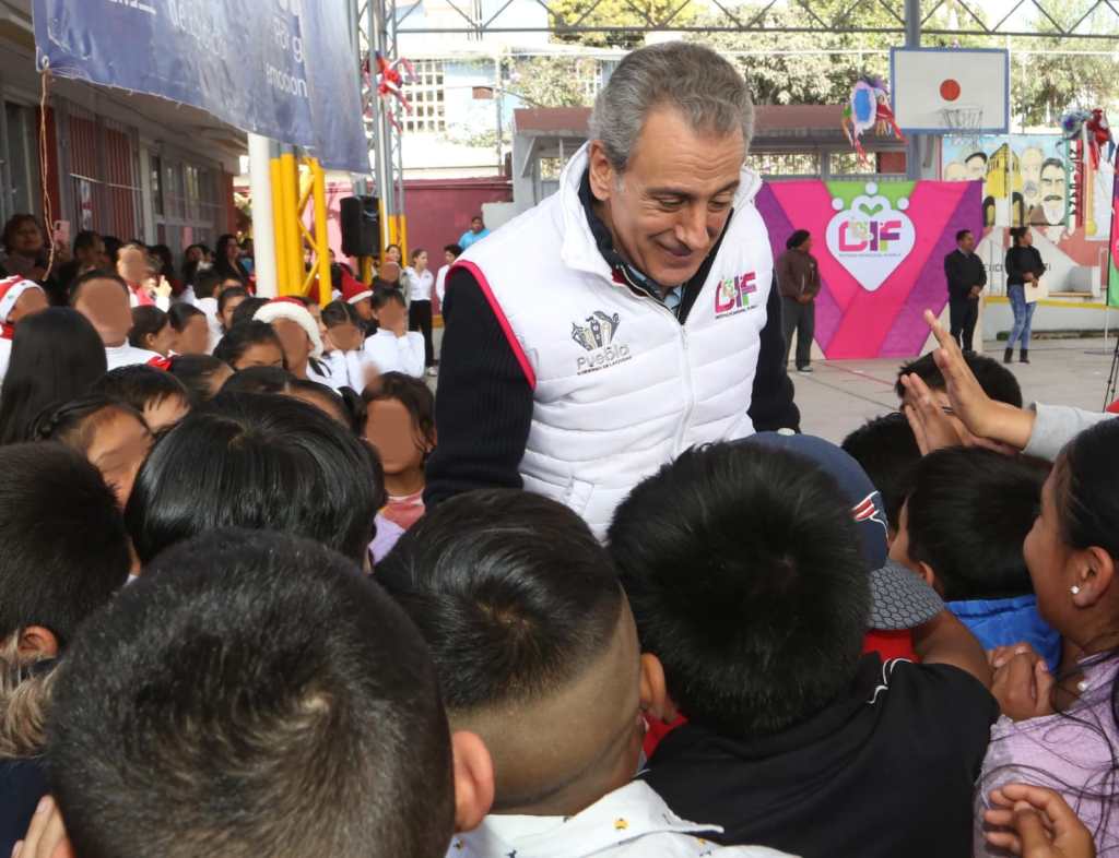 Entrega SMDIF dos nuevos desayunadores reequipados en Xilotzingo y San Baltazar&nbsp;Resurrección