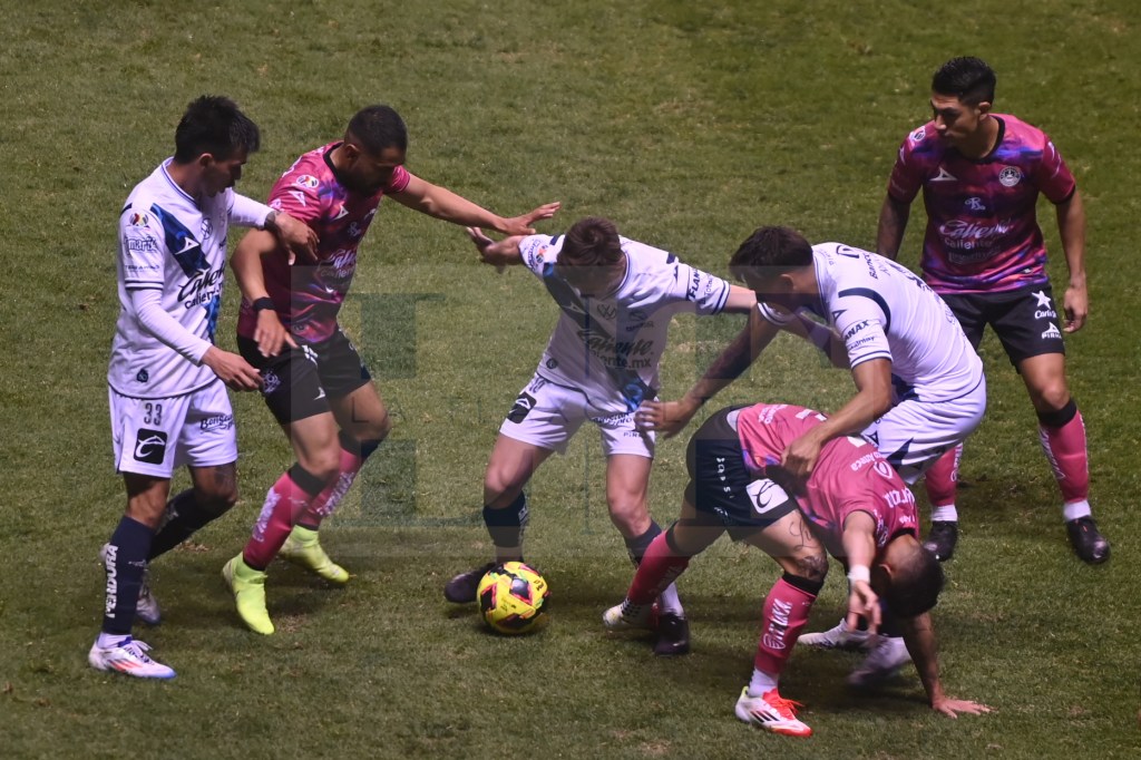 GALERÍA | Mazatlán sale triunfador ante el Puebla y con&nbsp;autogol