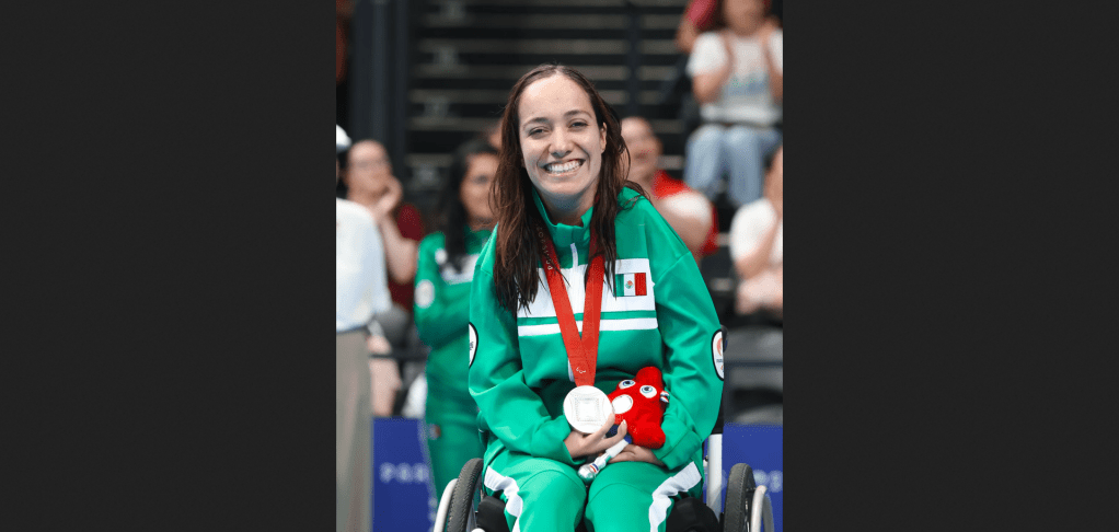 Reconocen a Haideé Aceves como la mejor para nadadora del&nbsp;2024