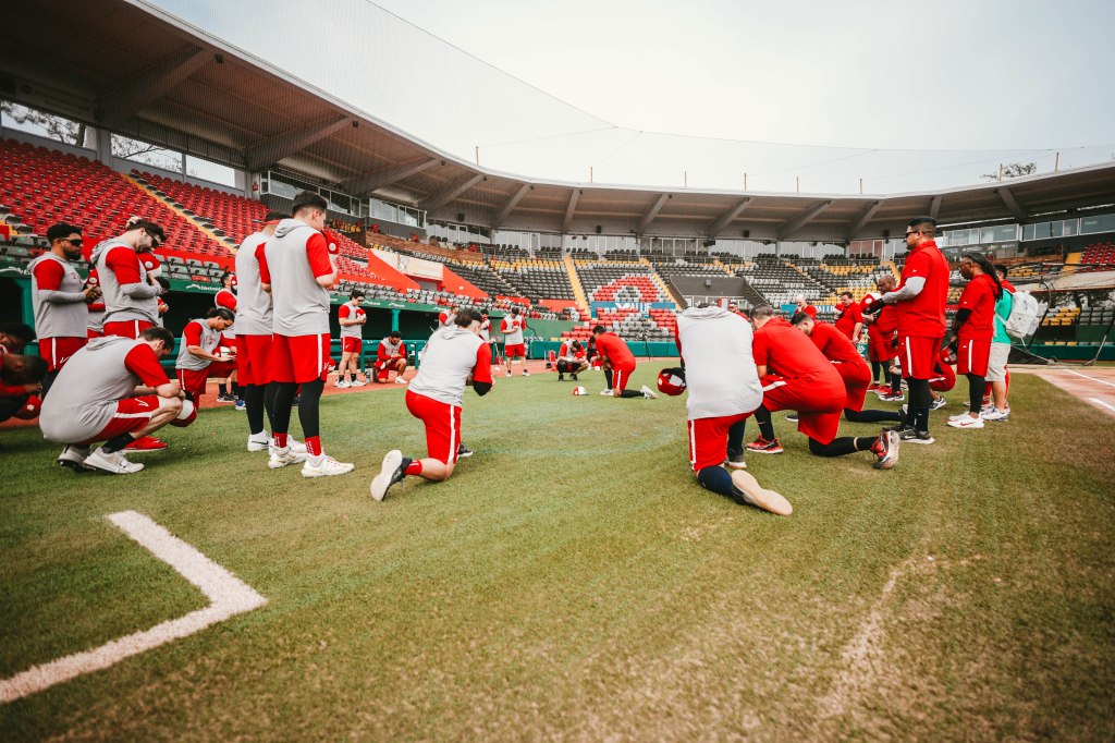 Reporta Dinelson Lamet y Daniel Montaño en el Águila de&nbsp;Veracruz