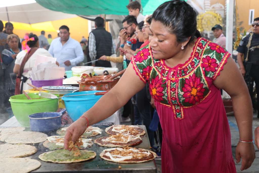 Exhorta Pepe Chedraui a preservar tradiciones como el Festival de la&nbsp;Gordita