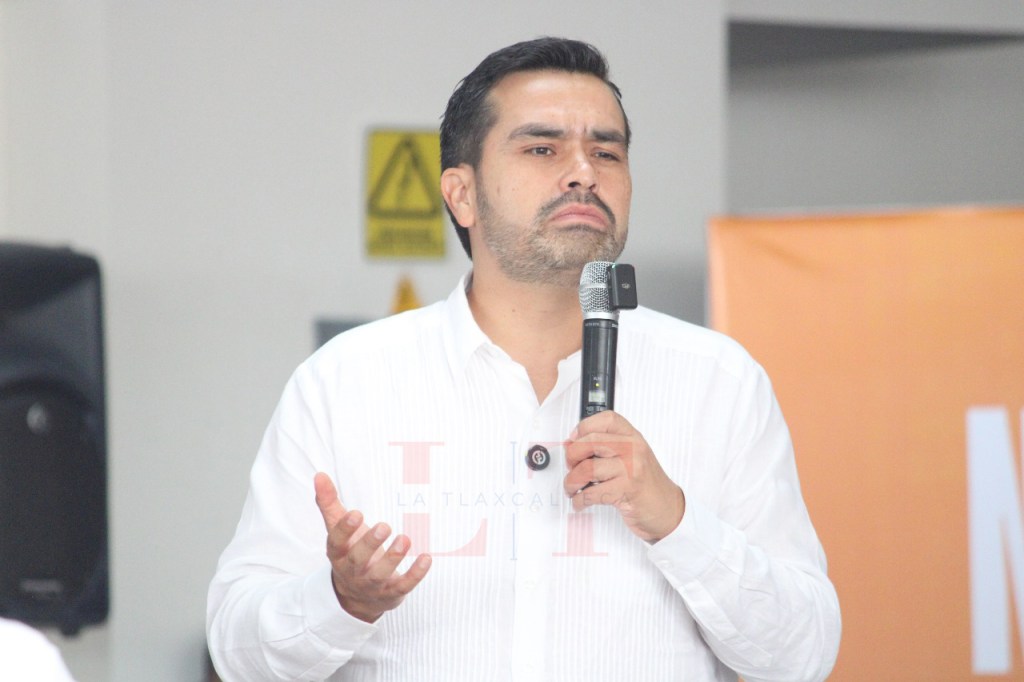 Nahle sabe que Cuitláhuac dejó a Veracruz destruido, pero no lo puede decir:&nbsp;Máynez