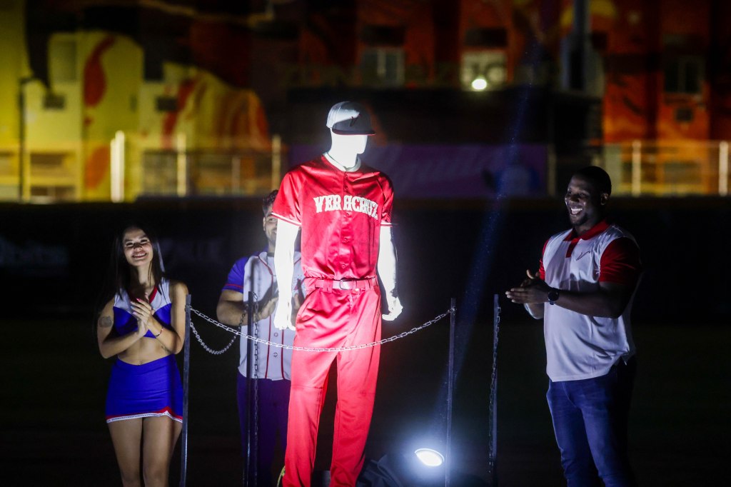 Presenta El Águila uniformes&nbsp;2025