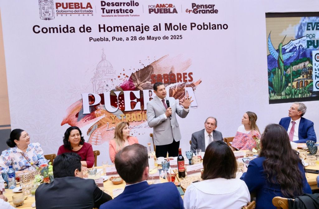 Gobierno de Puebla inicia Ruta Gastronómica del Pasaporte Turístico 2025
