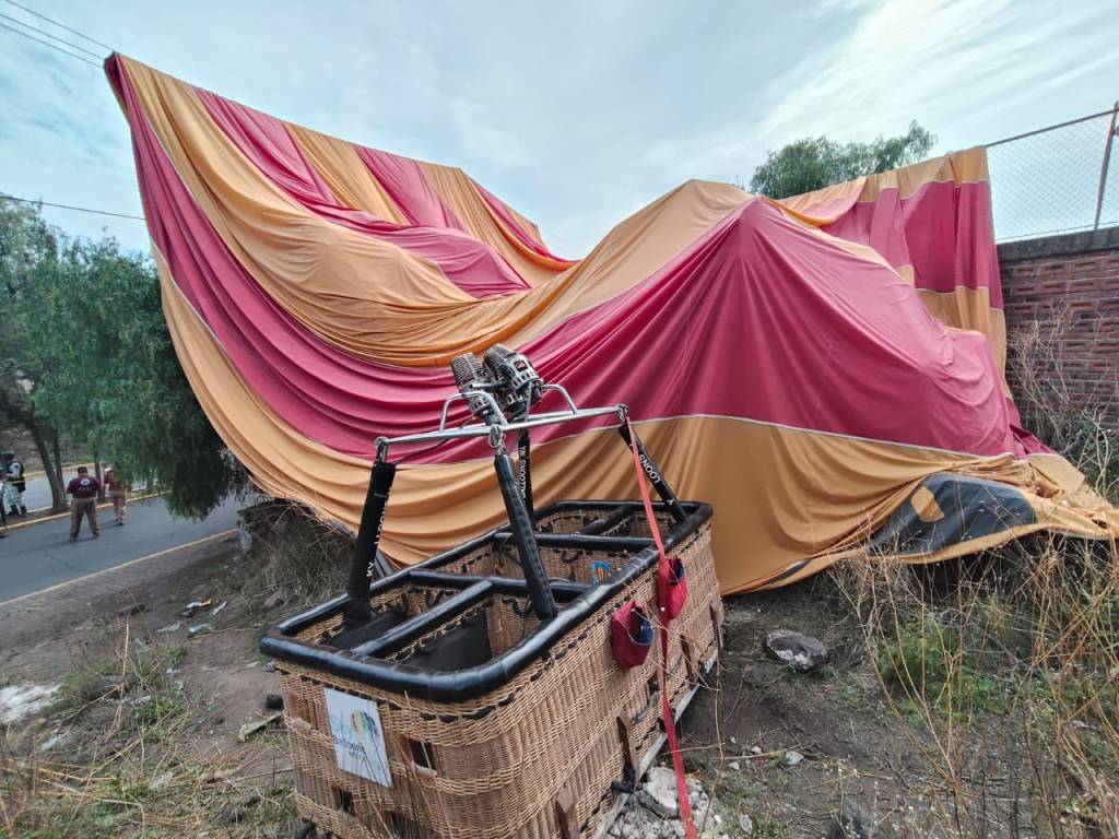 Cae globo aerostático con 12 pasajeros en San Martín de las Pirámides, Estado de&nbsp;México