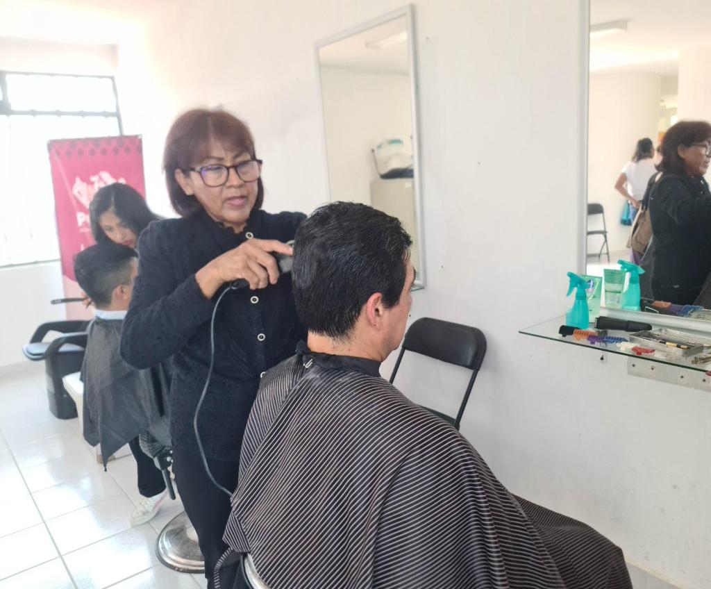 Invita Gobierno de la Ciudad a inscribirse en cursos gratuitos de capacitación para el&nbsp;autoempleo