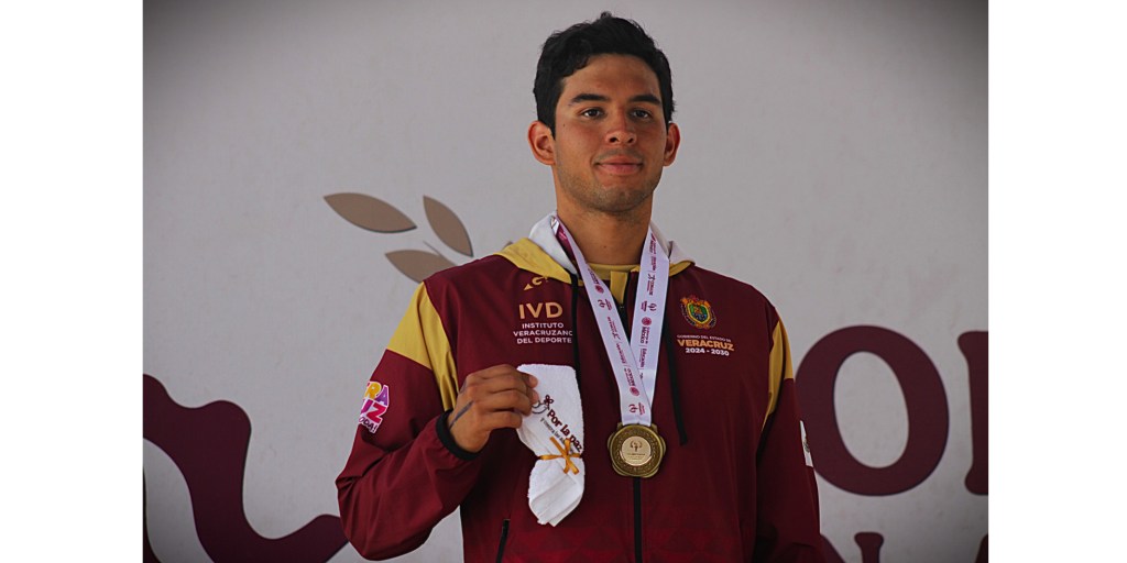 Oro histórico para Veracruz en aguas abiertas CONADE 2025