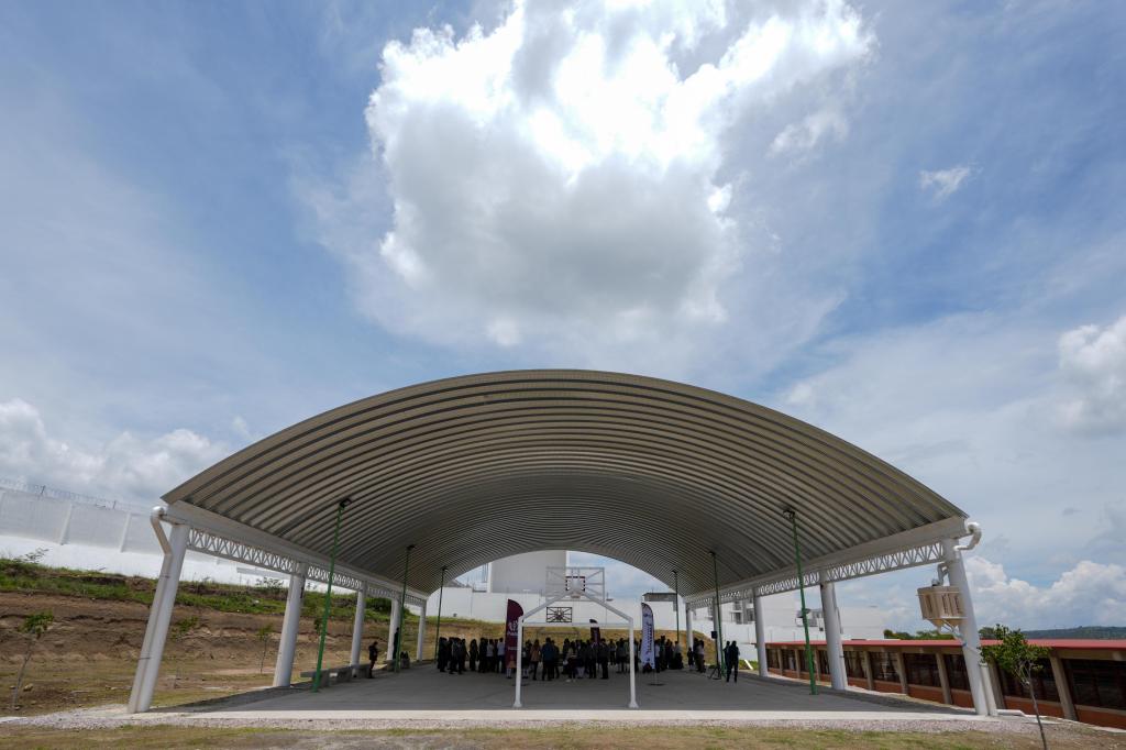 Contribuye Pepe Chedraui a la mejora educativa de la&nbsp;capital