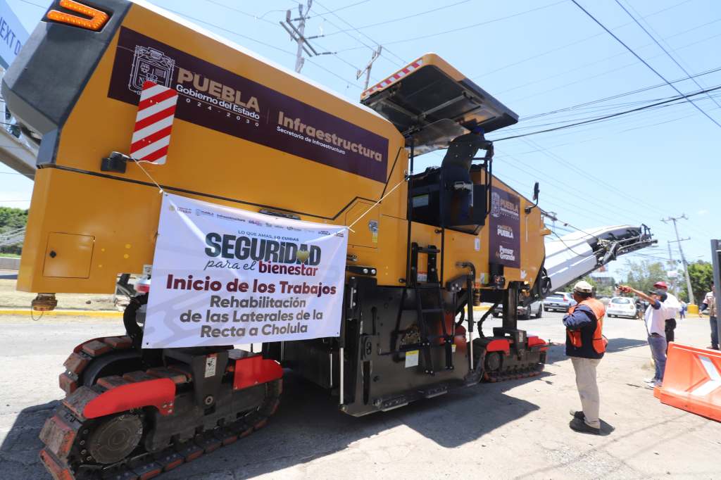 Gobierno de Armenta impulsa seguridad y bienestar con rehabilitación de laterales en Recta a&nbsp;Cholula