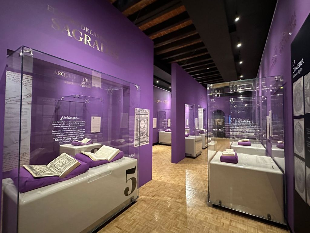 Gobierno de Puebla apertura salas expositivas de Biblioteca Palafoxiana y promueve patrimonio&nbsp;cultural