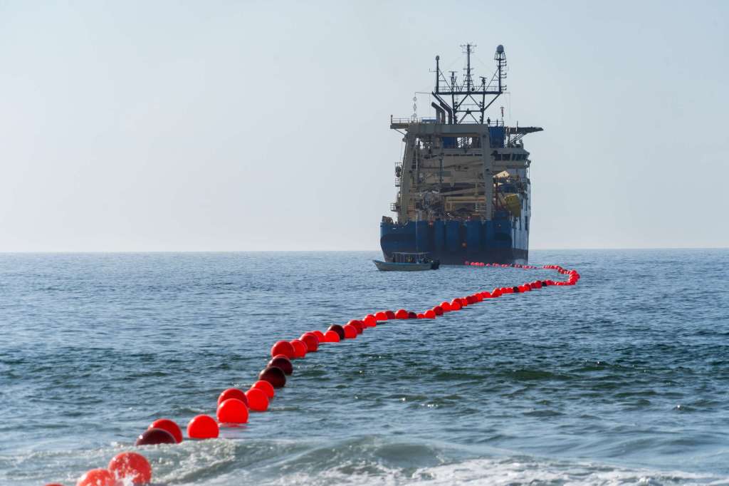 Telmex puso en operación un nuevo cable submarino en Baja California&nbsp;Sur