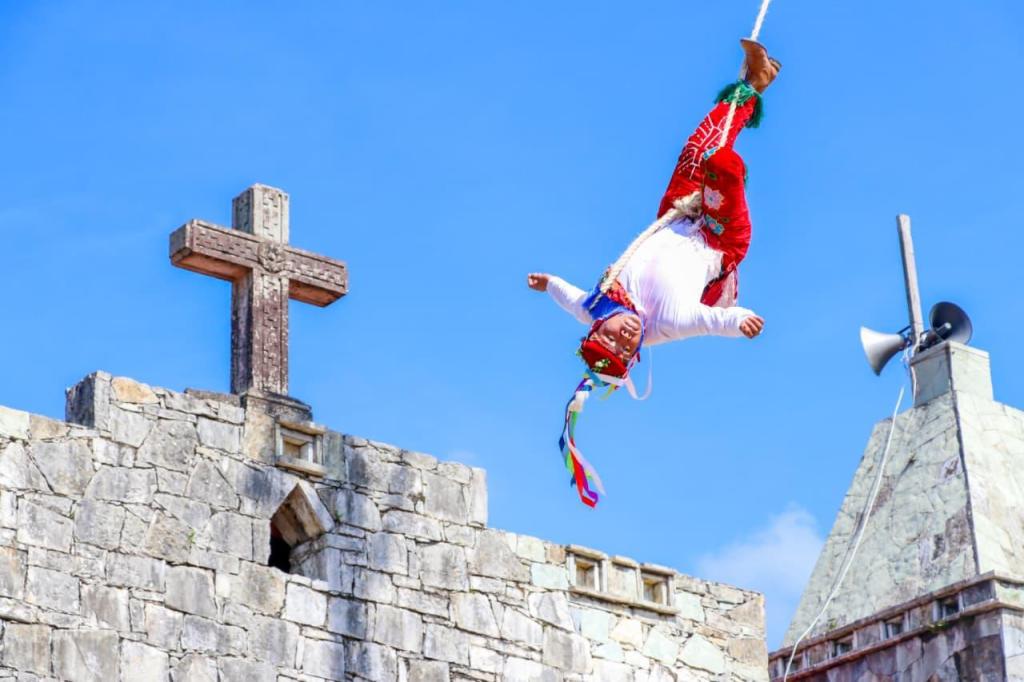 Gobierno estatal salvaguarda patrimonio cultural con Encuentro Nacional de&nbsp;Voladores