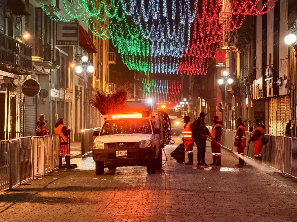 Refuerza OOSL refuerza acciones de limpieza tras el desfile y celebraciones patrias en la&nbsp;capital