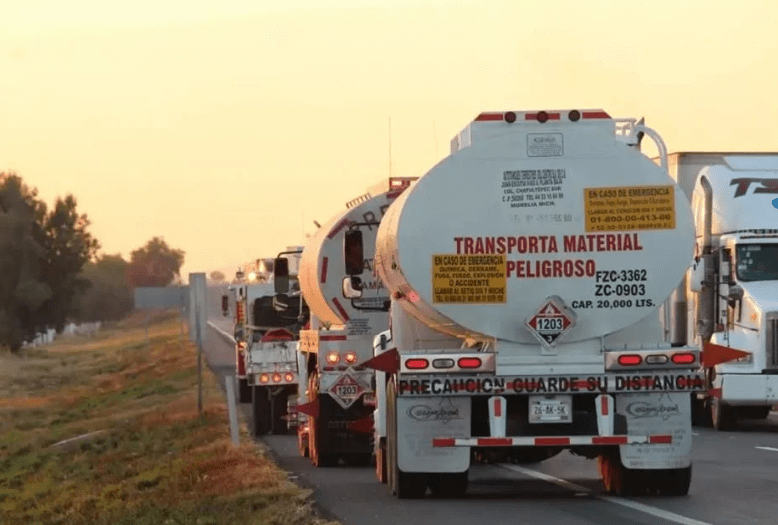 Alistan en aduanas 14 laboratorios contra huachicol&nbsp;fiscal