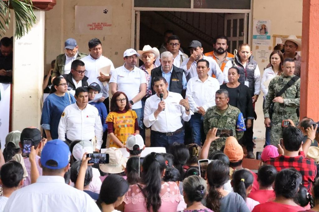 Jopala y Zihuateutla en etapa de reconstrucción; participan gobiernos federal, estatal y&nbsp;municipales