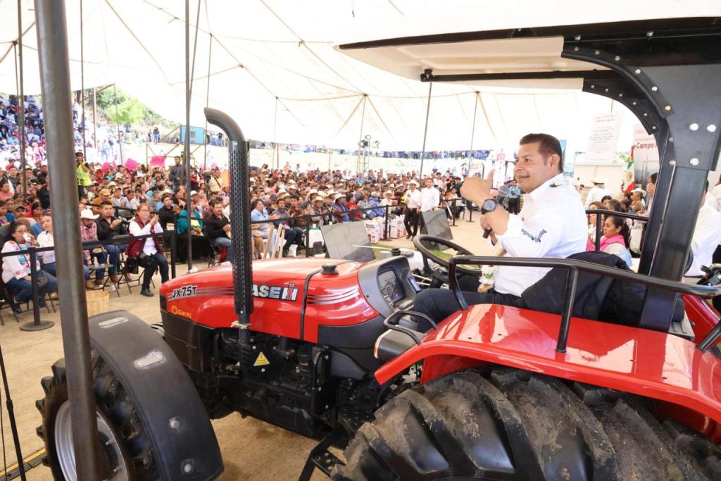 Con apoyos históricos al campo, gobierno estatal impulsa producción agrícola en&nbsp;Cuautempan