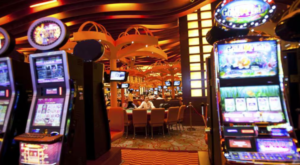 UIF bloquea 13 casinos por presunto lavado de dinero; 2 son de Grupo&nbsp;Salinas