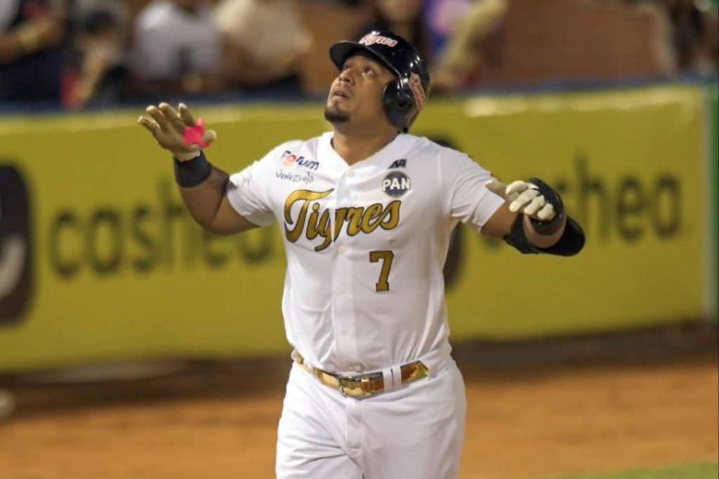 El venezolano David Rodríguez vestirá el jersey de los Pericos de&nbsp;Puebla