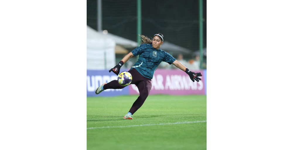 Portera mexicana ataja penales contra Italia y pasan a semifinales del Mundial&nbsp;Sub-17