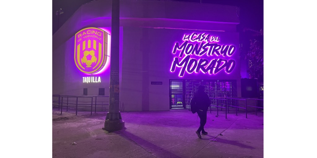 Suspenden actividades en estadio de Boca del Río tras riña mortal en partido Racing vs&nbsp;Celaya