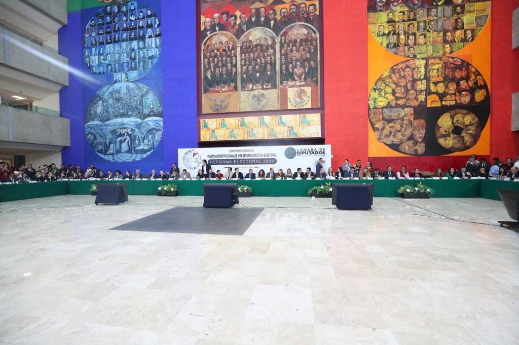 Reforma electoral de Claudia Sheinbaum avanza en comisiones de San Lázaro; aliados de Morena votan en contra