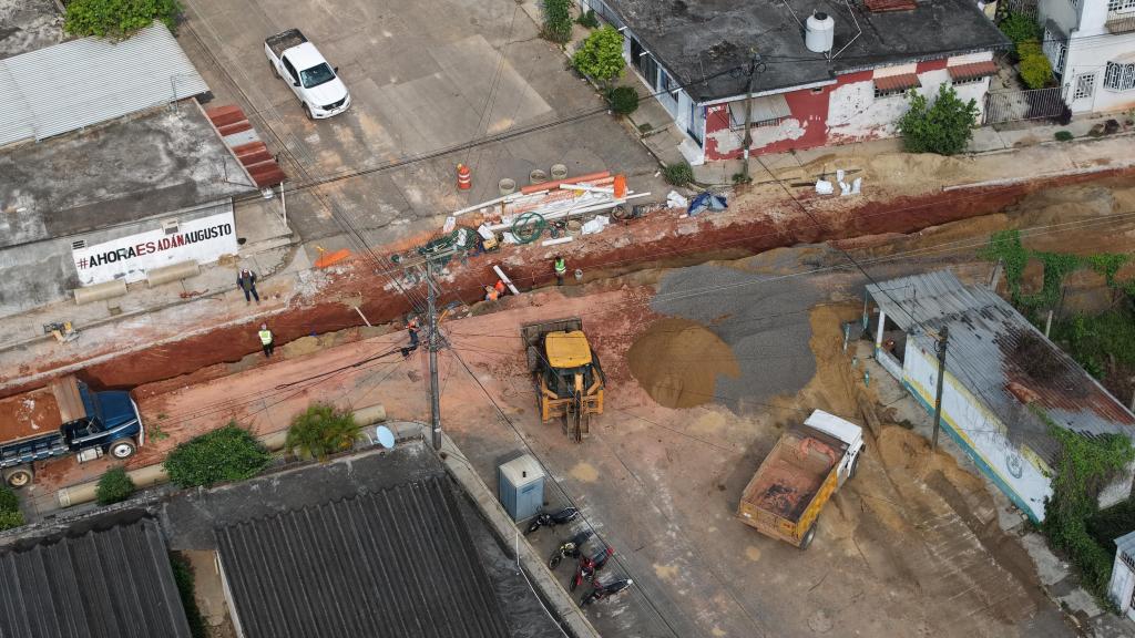 Supervisa Rocío Nahle rehabilitación de la carretera Acayucan–Soteapan