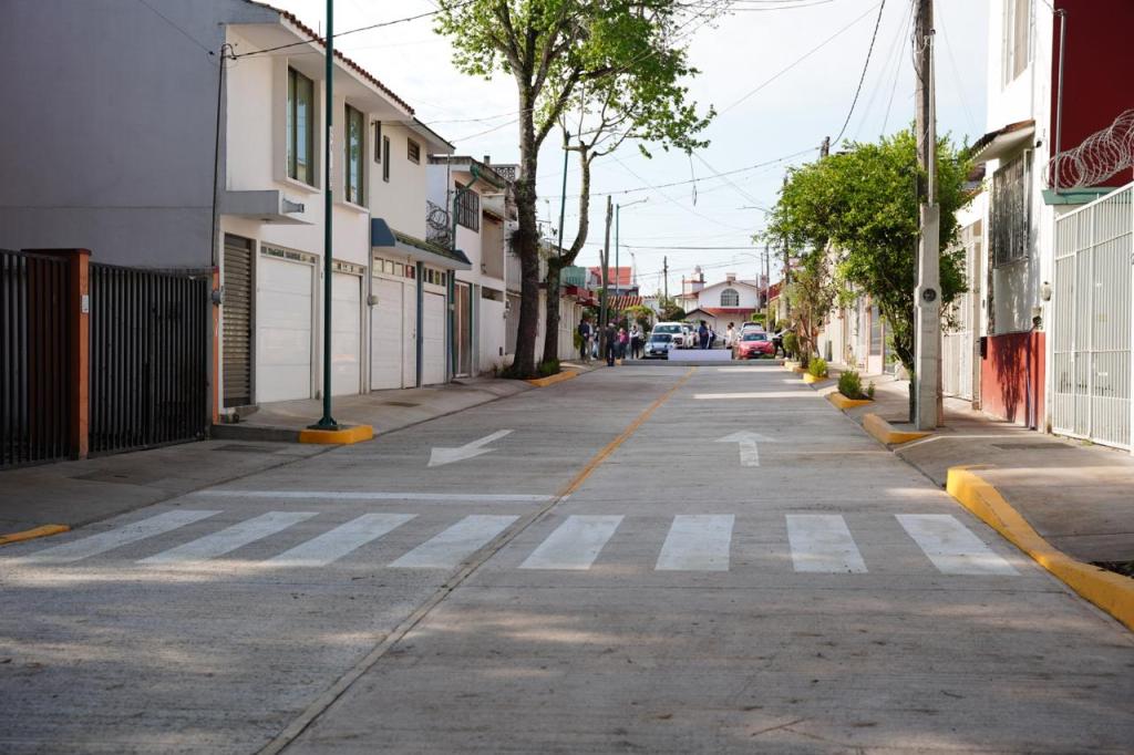 Entrega alcaldesa de Xalapa primera obra de esta&nbsp;Administración