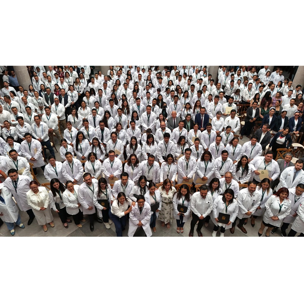 Se incorporan 516 especialistas al IMSS en Veracruz para reforzar la atención&nbsp;médica